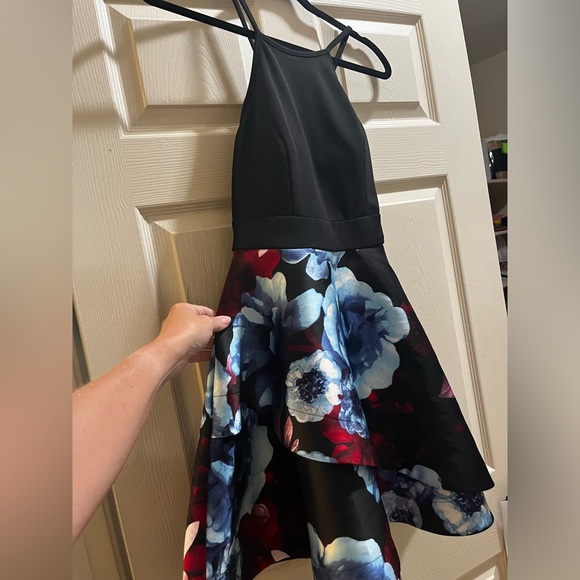 Speechless party dress - Picture 2 of 5